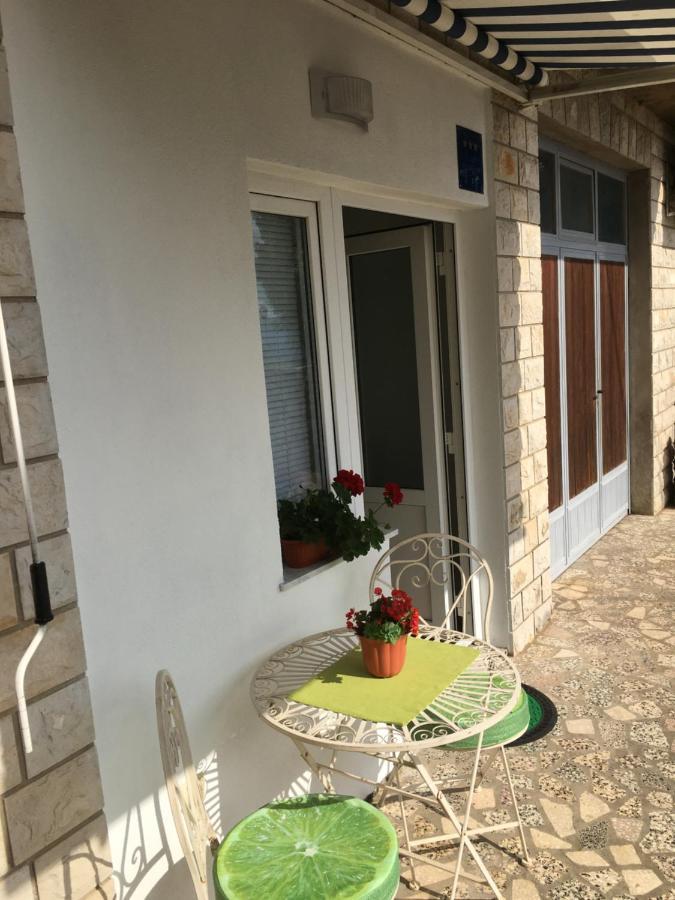 Appartamento Studio Apartman Jojo Senj  Esterno foto