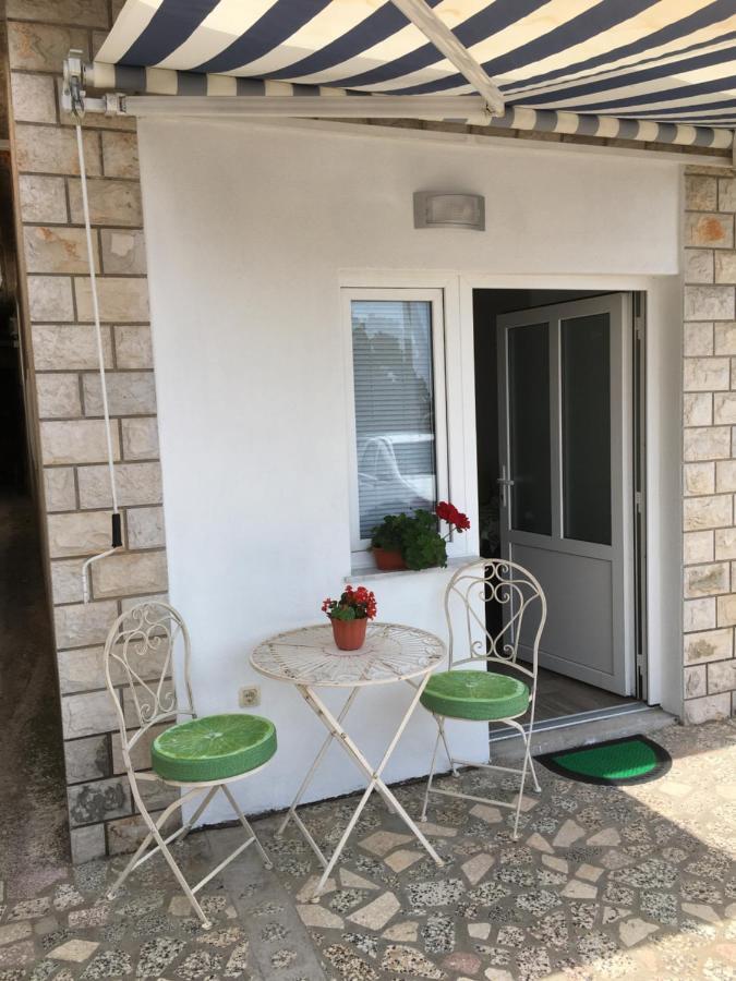 Appartamento Studio Apartman Jojo Senj  Esterno foto